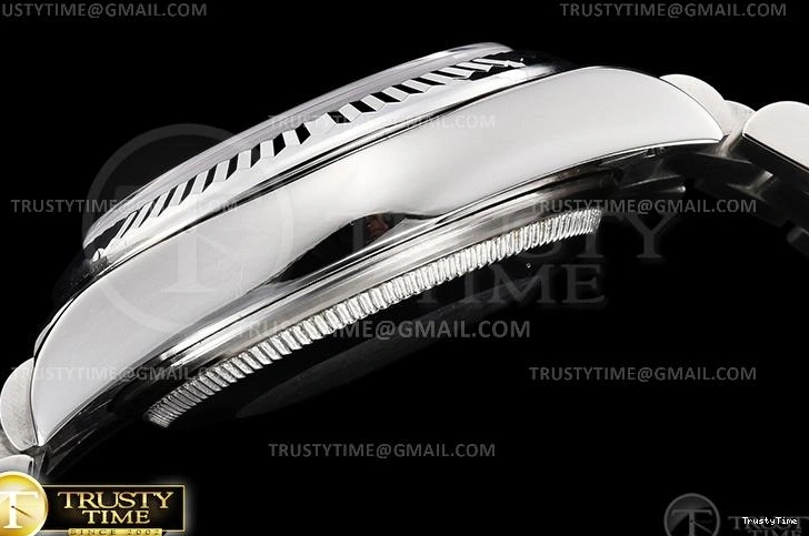 0703 UrbanStyle RMDJ0251B – DJ Midsize 31mm 818